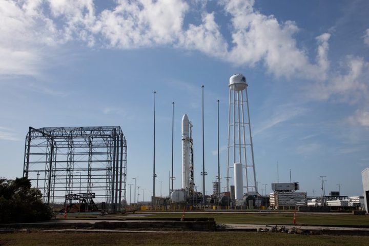 A Northrop Grumman Antares rocket carrying a Cygnus spacecraft loaded with cargo bound for the International Space Station stands vertical on Mid-Atlantic Regional Spaceport’s Pad-0A, Thursday, Nov. 3, 2022, at NASA’s Wallops Flight Facility in Virginia. Northrop Grumman’s 18th contracted cargo resupply mission with NASA to the International Space Station will deliver more than 8,000 pounds of science and research, crew supplies and vehicle hardware to the orbital laboratory and its crew. The CRS-18 Cygnus spacecraft is named after the first American woman in space, Sally Ride, and is scheduled to launch at 5:50 a.m., Sunday, Oct. 6, 2022, EST.