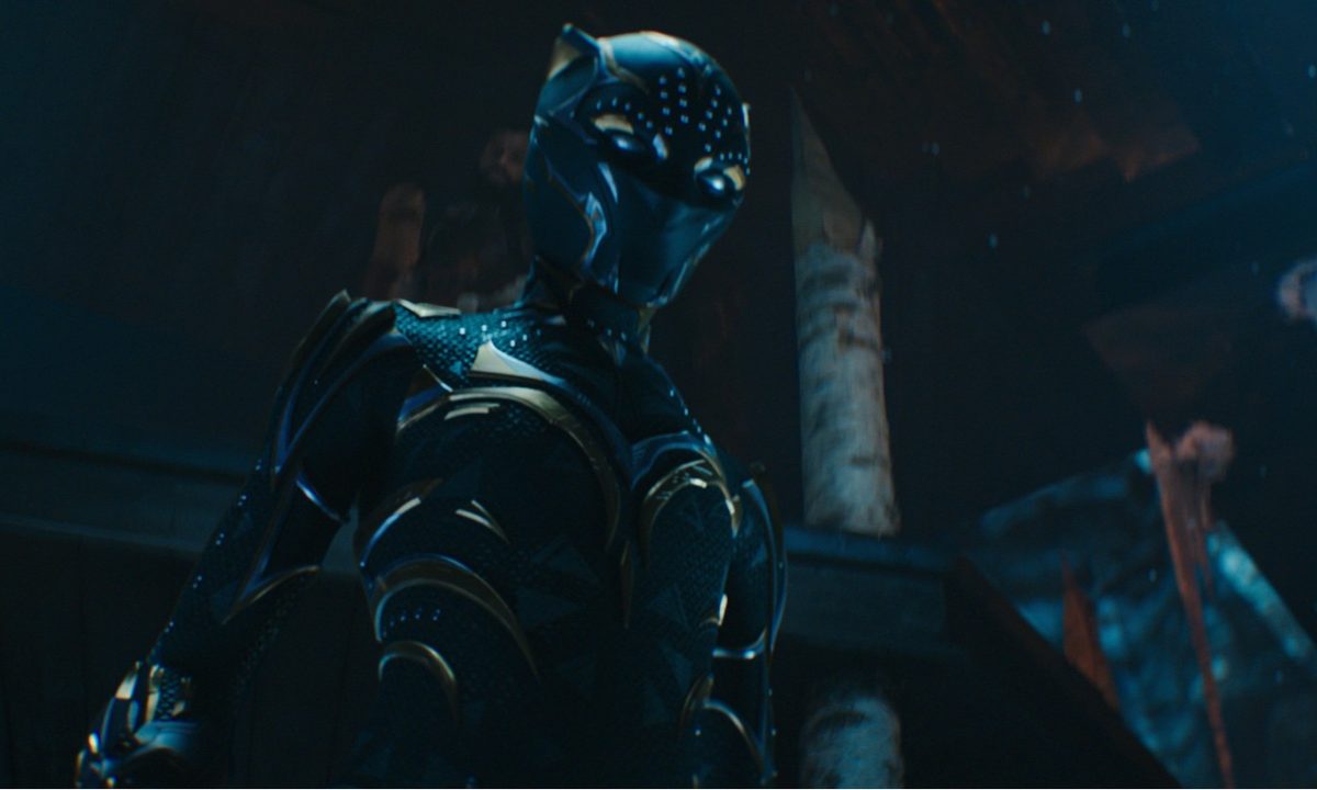 Black Panther gets ready for battle in Black Panther: Wakanda Forever.