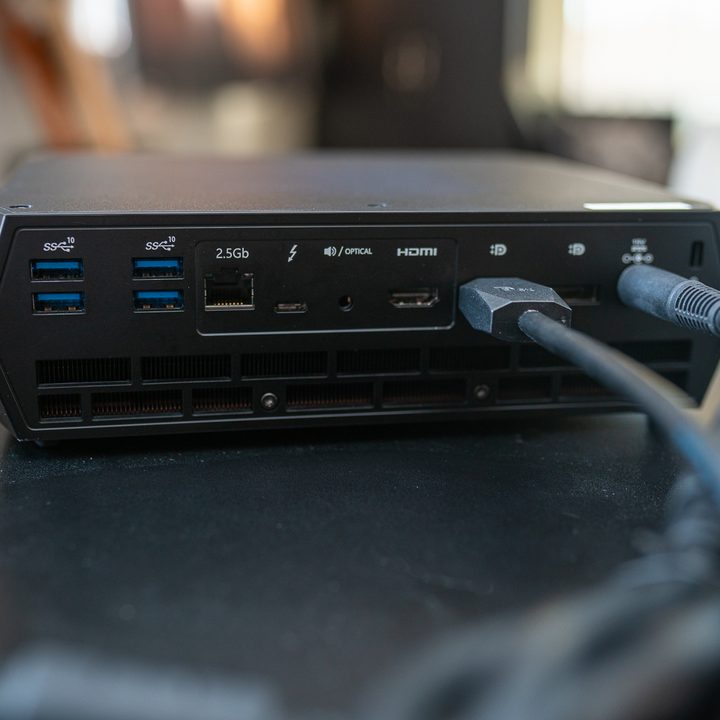 intel nuc 12 enthusiast review 3