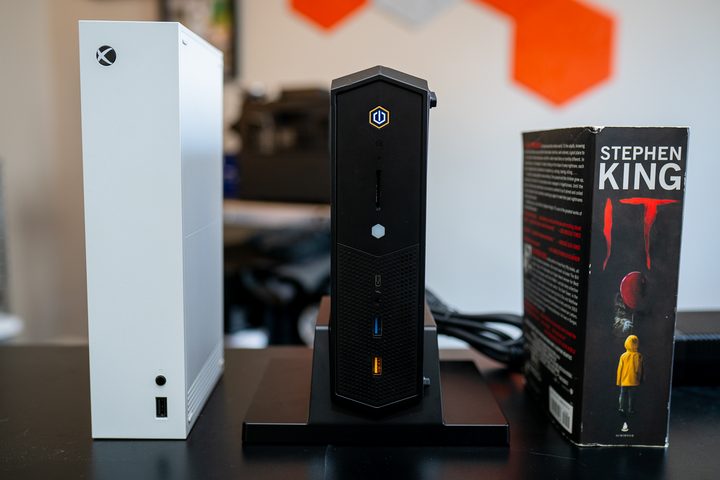 Intel NUC 12 Enthusiast next to an Xbox Series S.