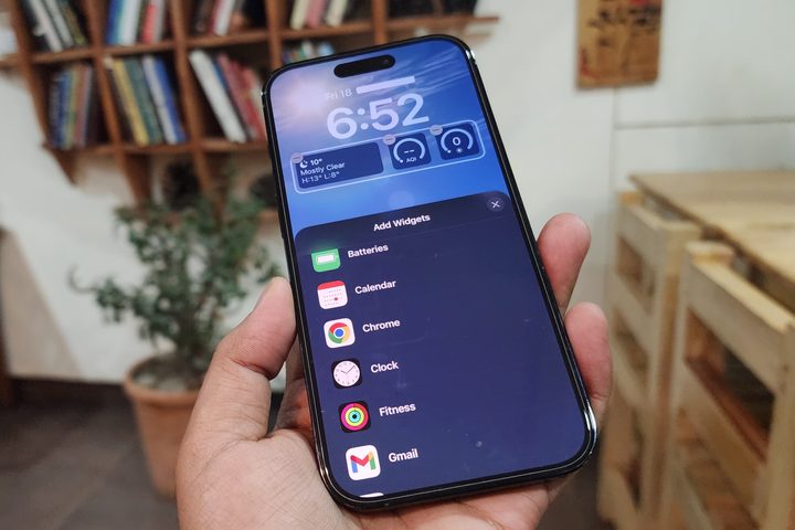Lock screen widget for iOS 16.