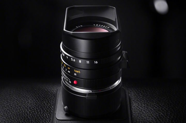 Leica lens kit atop the Xiaomi 12S Ultra Concept.