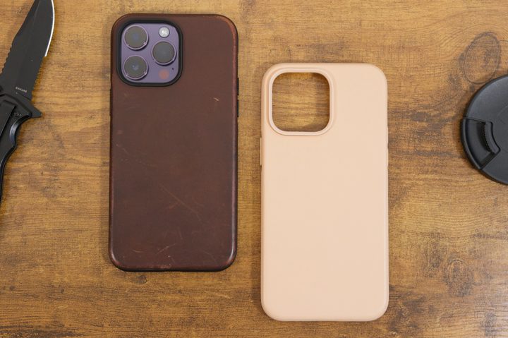Two of Nomad's Modern Leather Cases next to each other.