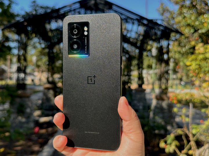 OnePlus Nord N300 5G back