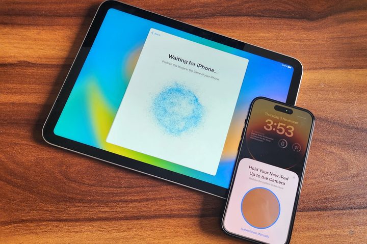iPhone scanning code on iPad.