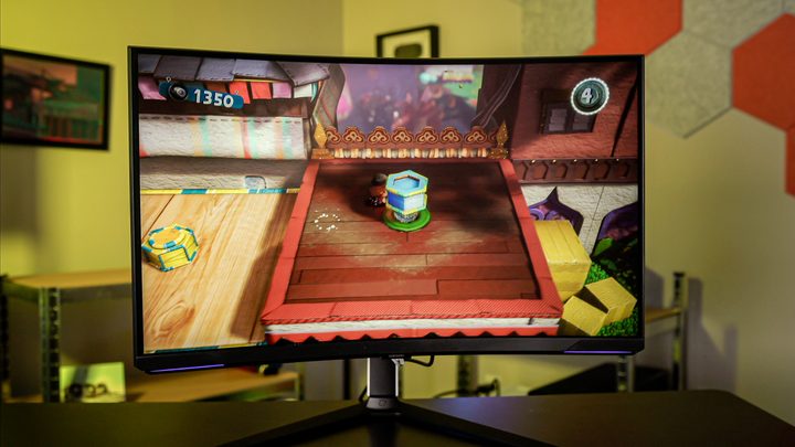 Sackboy A Big Adventure running on the Samsung Odyssey Neo G8 monitor.