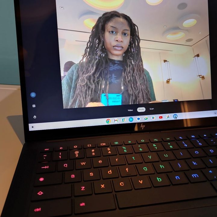 A photo taken with the HP Dragonfly Pro Chromebook camera.