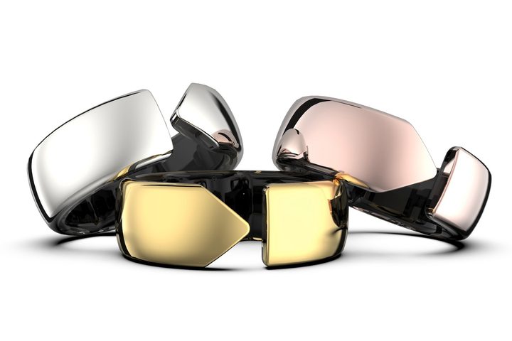 Renders of the Movano Evie smart ring.
