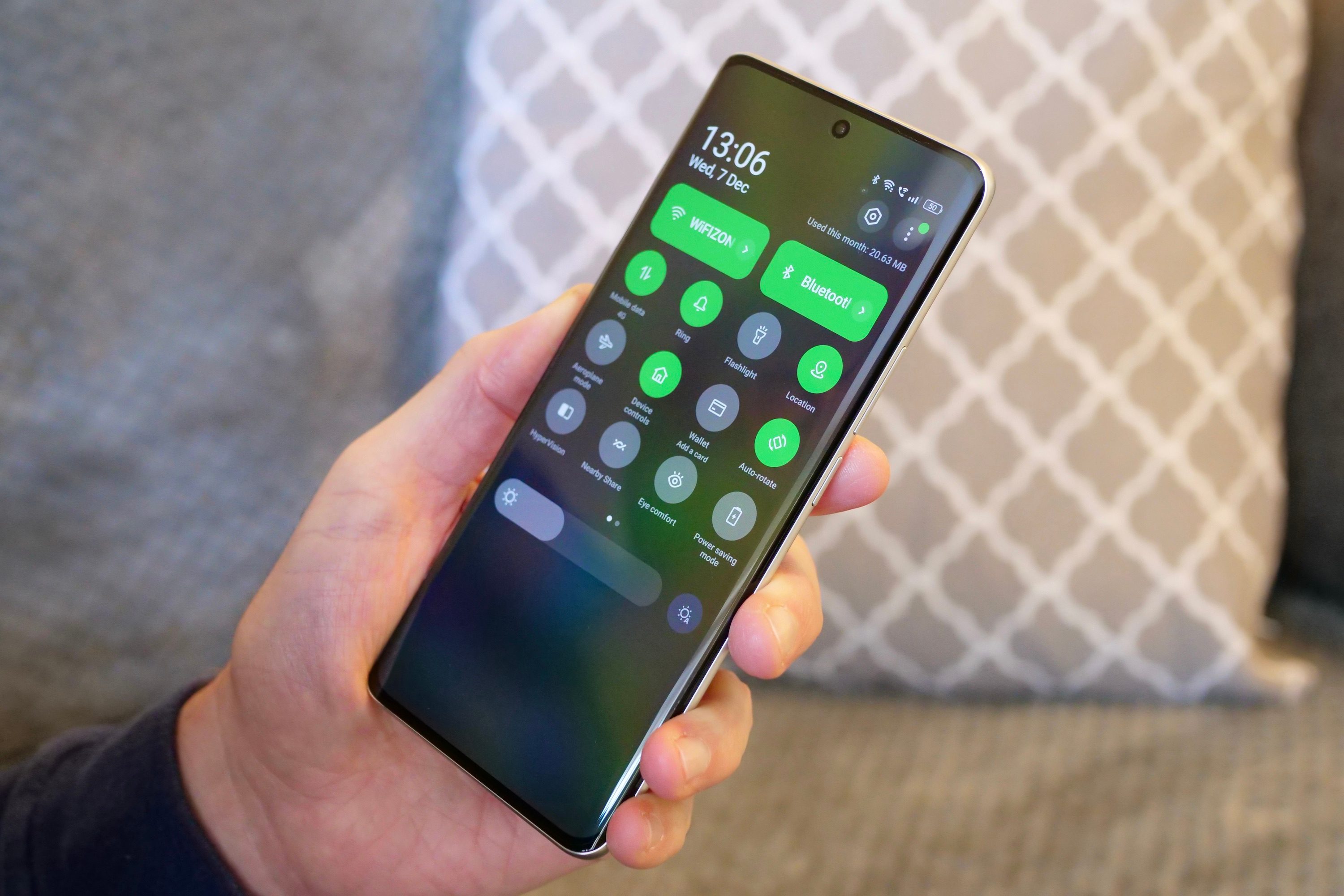 The Realme 10 Pro Plus's Quick Settings screen.