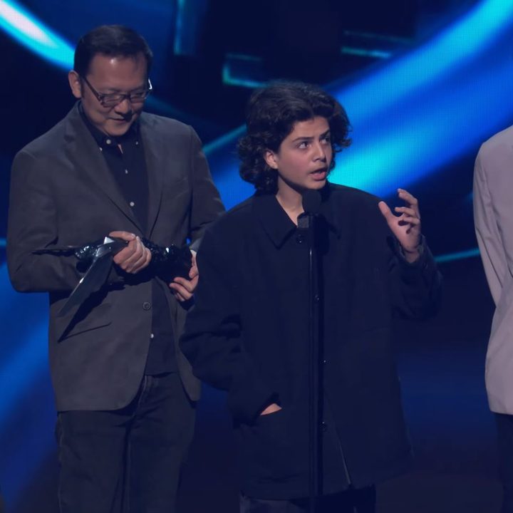 A stage rusher calls out Bill Clinton during The Game Awards 2022.