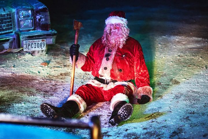 Santa sits on the ground in Christmas Bloody Christmas.