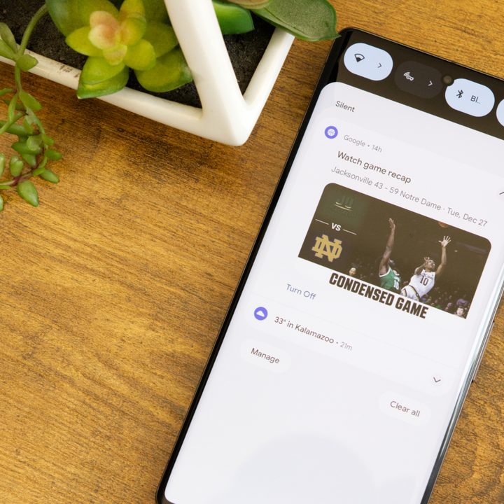 Messed up Quick Settings on a Google Pixel 7 Pro.