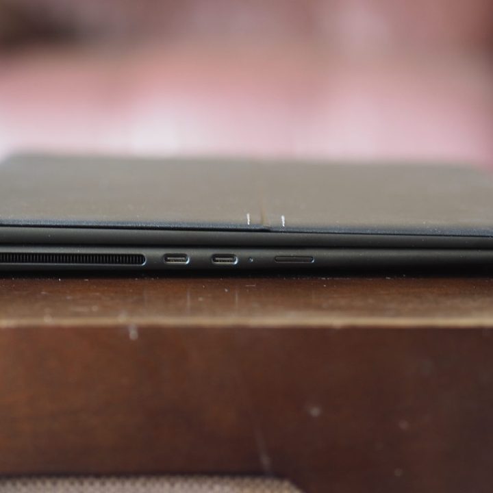 HP Dragonfly Folio G3 left side view showing ports and vent.