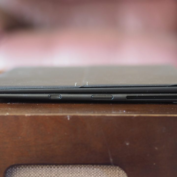 hp dragonfly folio g3 review right