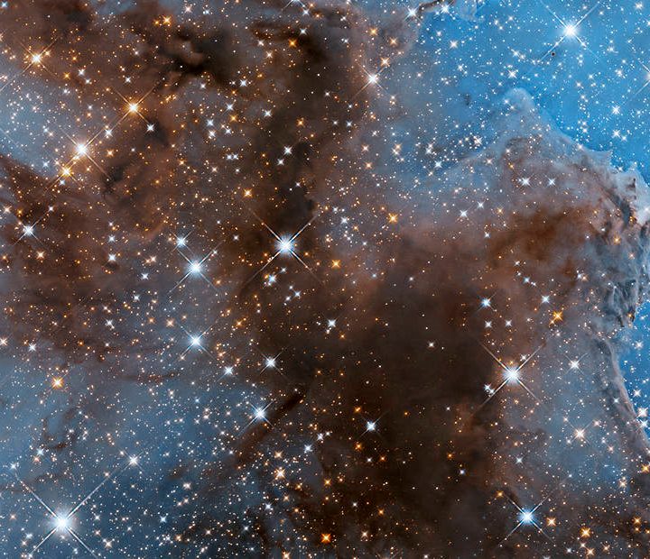 This sparkling new image depicts a small section of the Carina Nebula.