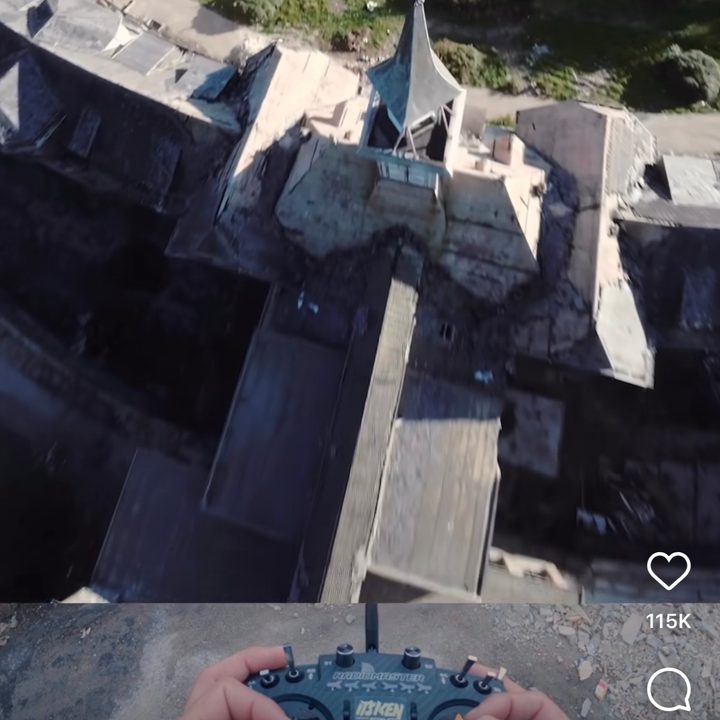 Creating an Instagram Recap 2022 Reel.