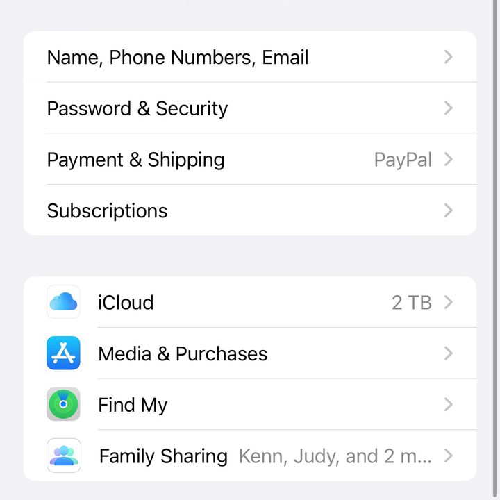 Setting up Advanced Data Protection on an iPhone with iOS 16.2.