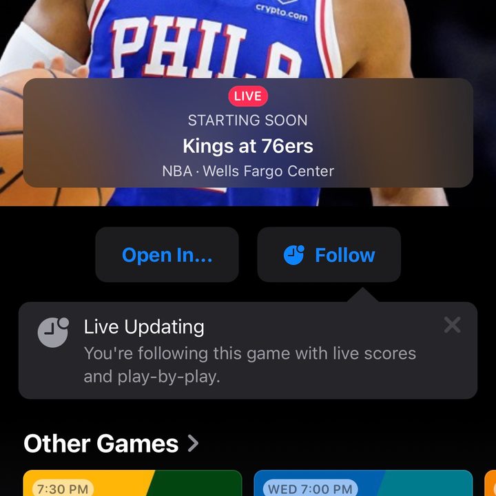 A live NBA game in the Apple TV app.