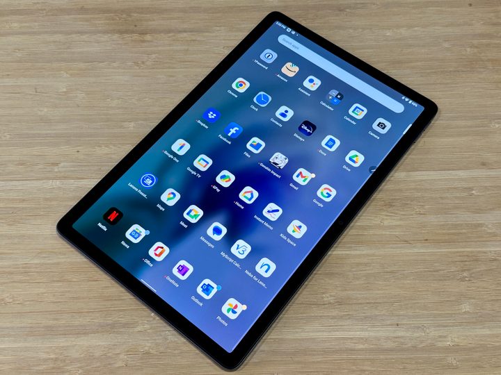 Lenovo Tab P11 Pro Gen 2 Android 12 app drawer