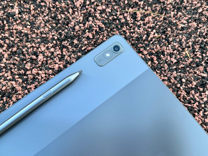 Lenovo Tab P11 Pro Gen 2 with pen pointing at rear 13MP camera on ground