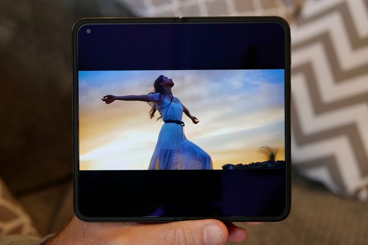 Video playing on the Oppo Find N2's open screen.