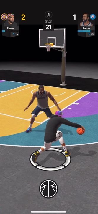 Players face off in an 1-on-1 in NBA All-World