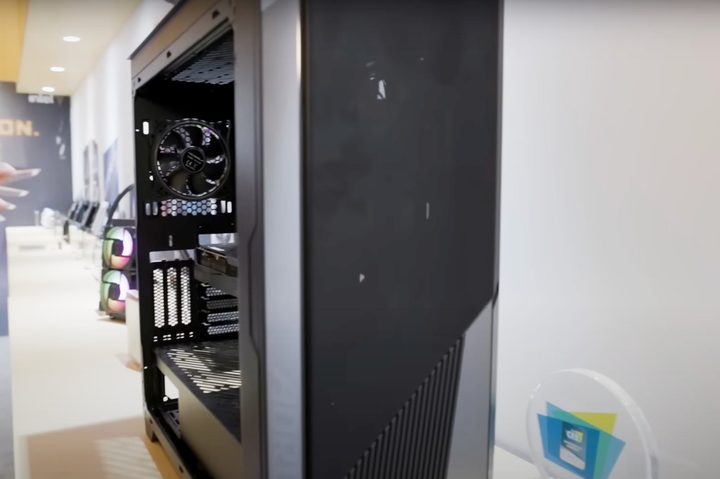 The new Gigabyte Project Stealth kit has a mesh front panel.