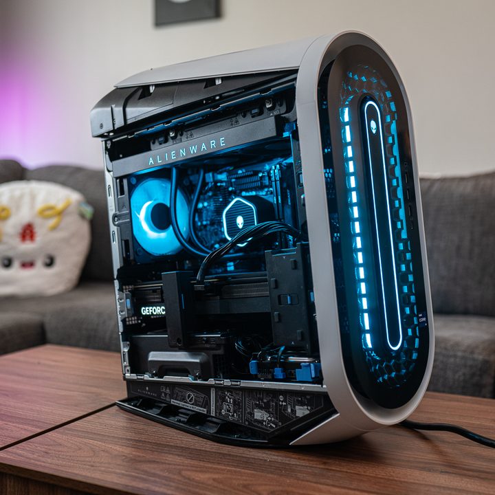 The Alienware Aurora R15 desktop with the side panel removed.