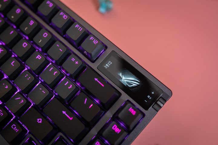 ROG logo on the Asus Azoth keyboard.