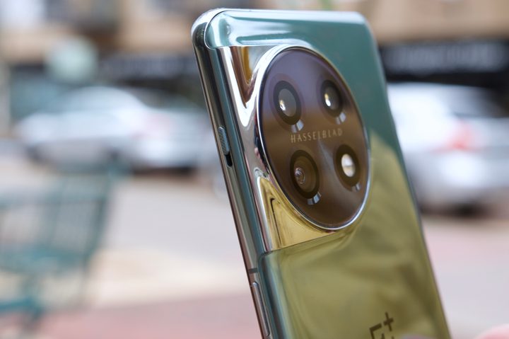 A close-up shot of the alert slider on the OnePlus 11.