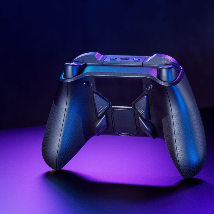 The back of the ROG Raikiri Pro controller.