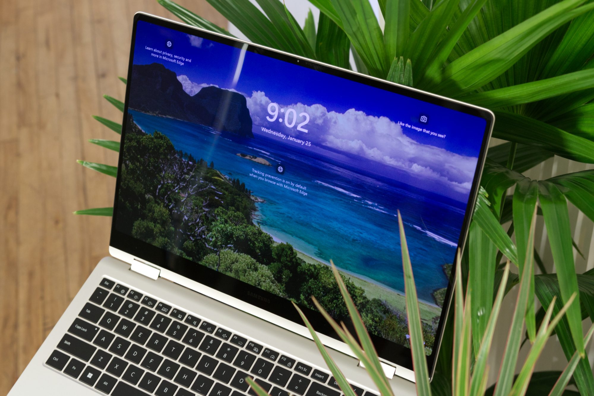 Display on the Samsung Galaxy Book 3 Pro 360.