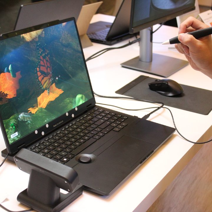 The 3D screen on the ProArt Studiobook laptop.