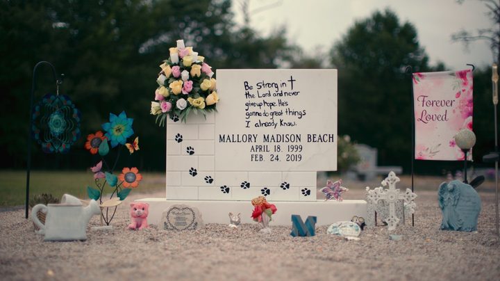 A grave as seen in A Southern Scandal.