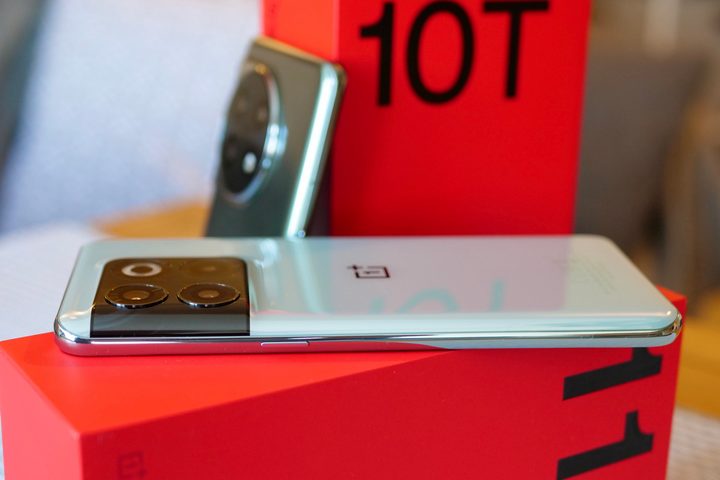 The side of the OnePlus 10T.