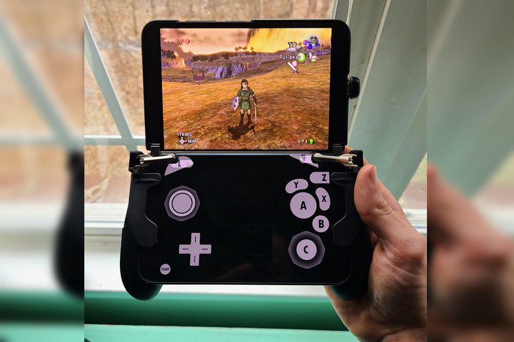 Modified Surface Duo 2 gaming rig