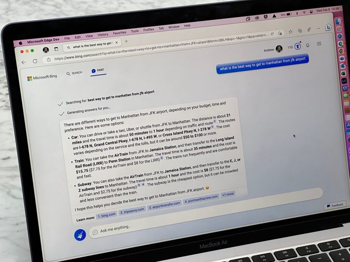 Bing copilot AI chat interface.