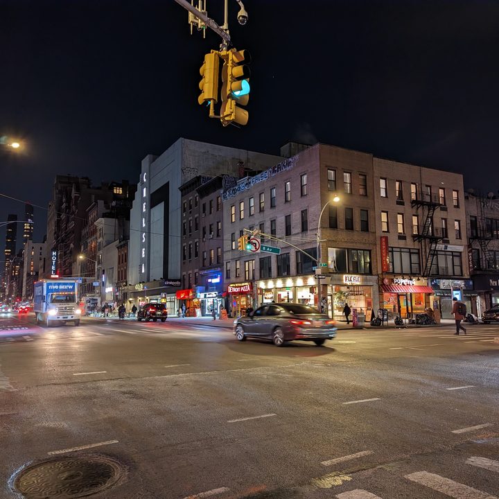 Pixel 7 Pro night mode photo of downtown New York City.