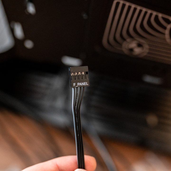 Front panel connector on the Hyte Y40.