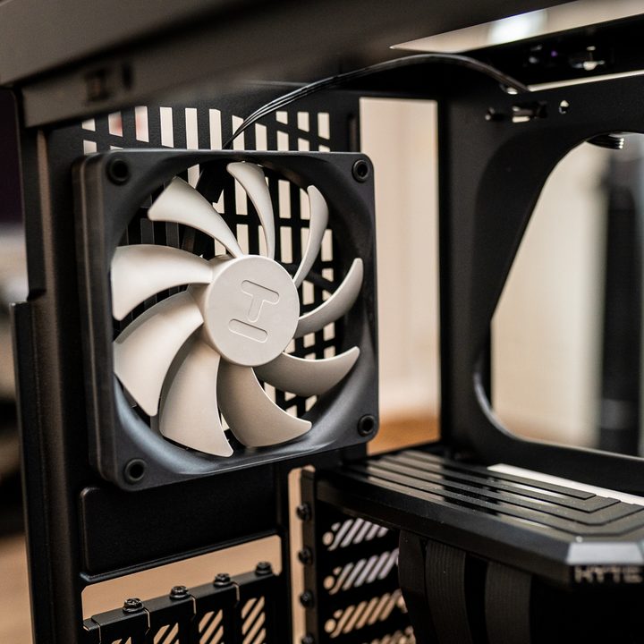 A fan installed in the back of the Hyte Y40 case.
