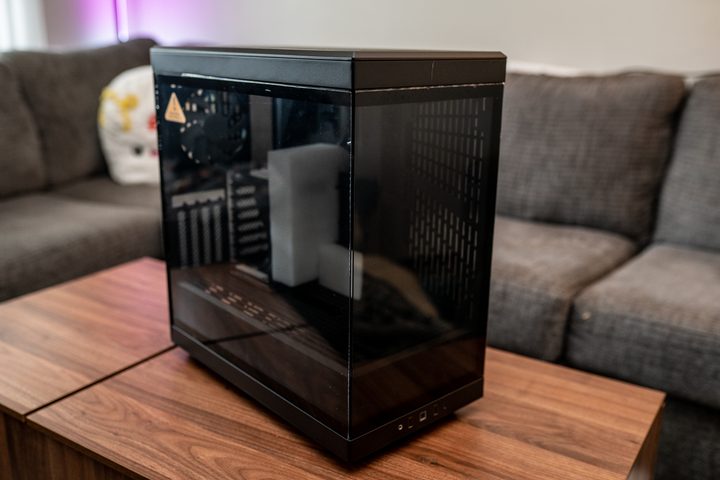 Hyte Y40 case sitting on a coffee table.