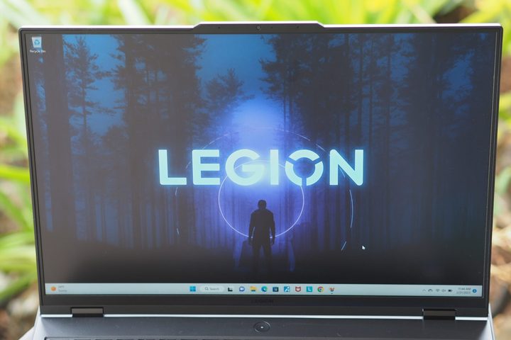 Lenovo Legion Pro 7i front view showing display.