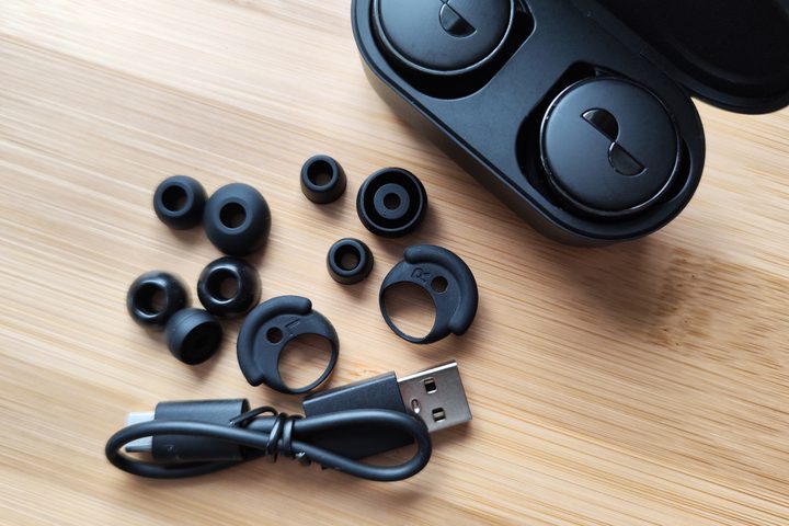 NuraTrue Pro plus accessories.