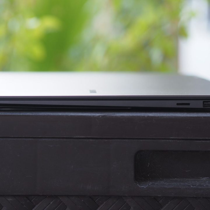 samsung galaxy book3 pro 360 review right side