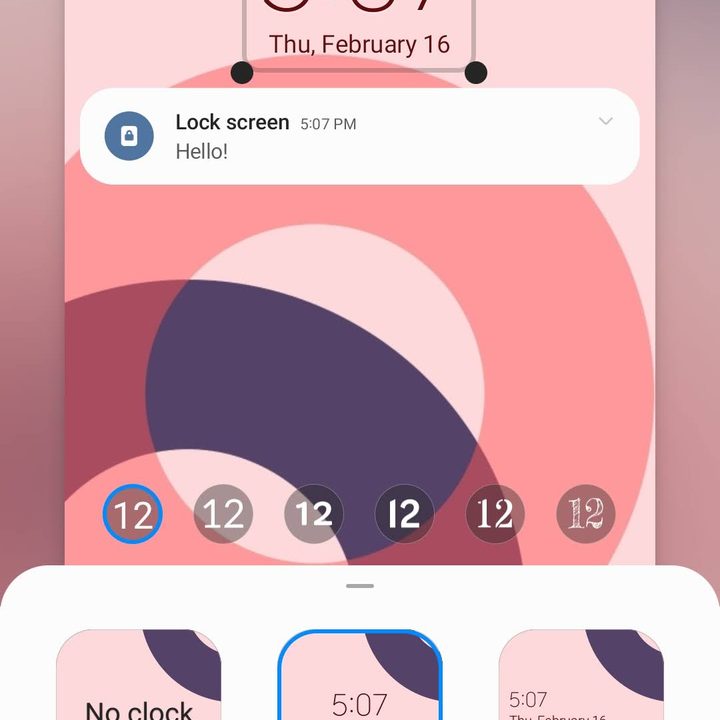 Screenshot of the lock screen customization page on the Galaxy S23 Plus.