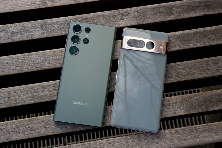 The Samsung Galaxy S23 Ultra next to the Google Pixel 7 Pro.