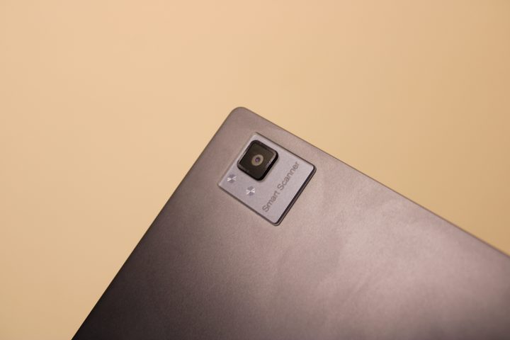 Boox Tab Ultra camera.