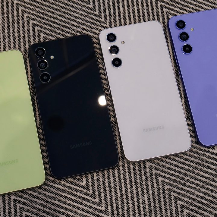 All the Galaxy A54 color options.