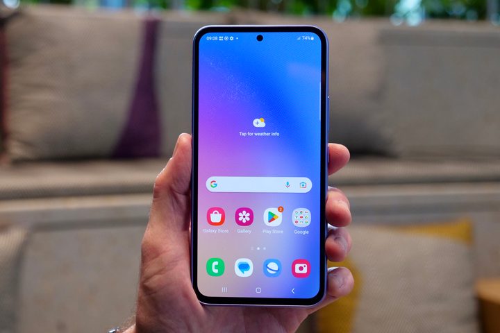 The Galaxy A54's main screen.