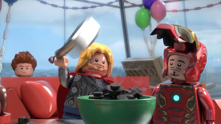 Lego Marvel Super Heroes Avengers Reassembled characters working together.
